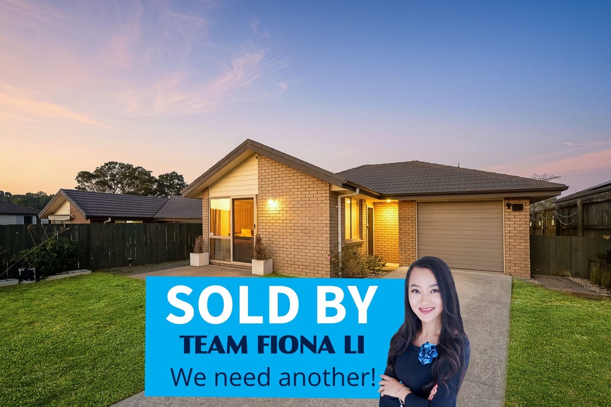 23 Anna Lane, Glen Eden, Auckland - Carousel 1