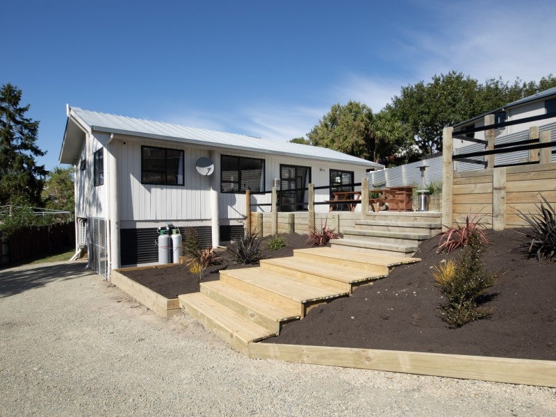 6 Stirling Place, Marchwiel, Timaru - Carousel 1