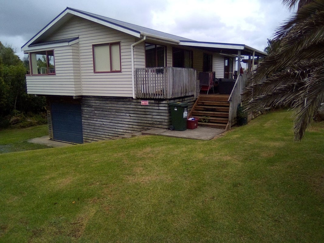 31 Waverley Street, Onerahi, Whangarei - Carousel 1