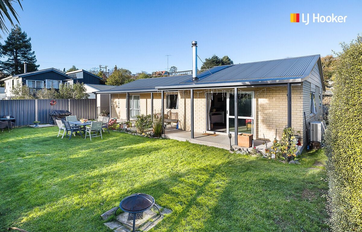8 Chatham Street, Waihola - Carousel 2