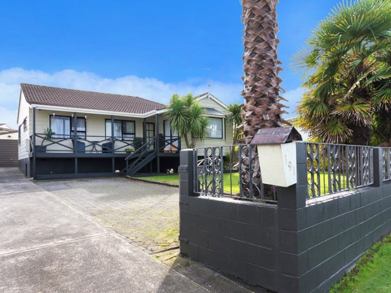 191 Mahia Road, Wattle Downs, Auckland - Carousel 2