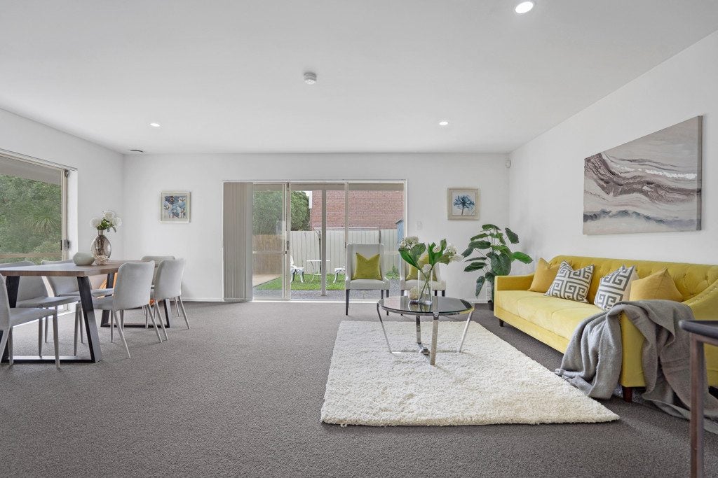 1/17 Charlenne Close, Ranui, Auckland - Carousel 1