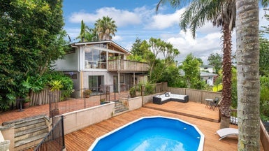 105 Kia Ora Road, Beach Haven, Auckland - Carousel 1