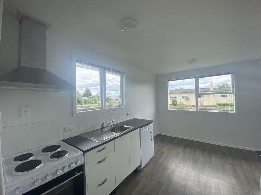 1008 Oliphant Road, Raureka, Hastings - Carousel 2