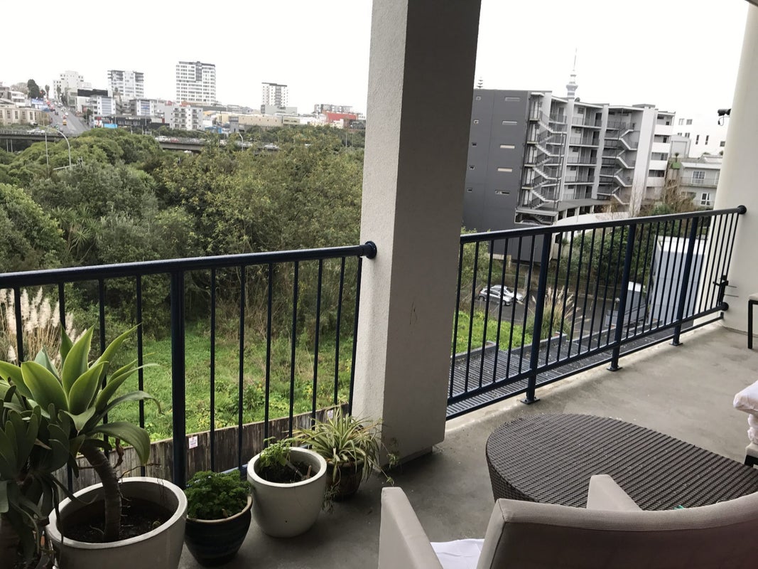 H6/19 Fleet Street, Eden Terrace, Auckland - Carousel 1