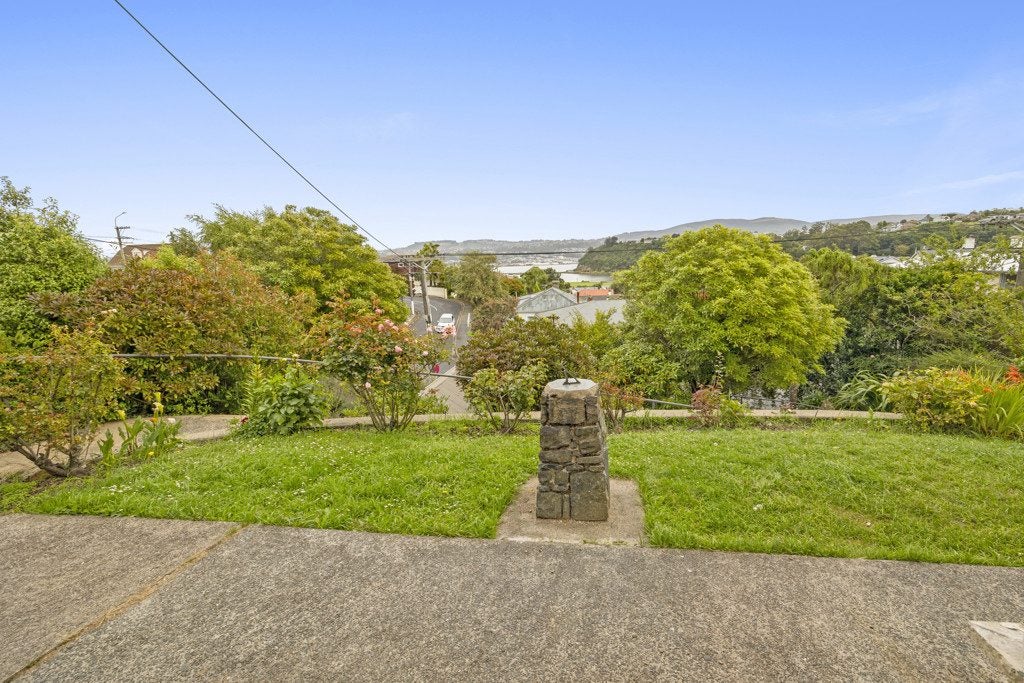 53 Cranston Street, Andersons Bay, Dunedin - Carousel 1