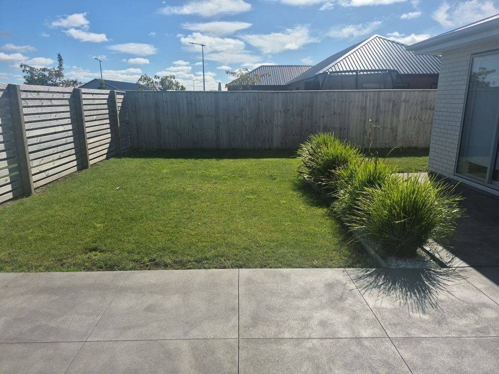 53 Whitehorn Drive, Lincoln, Lincoln - Carousel 2