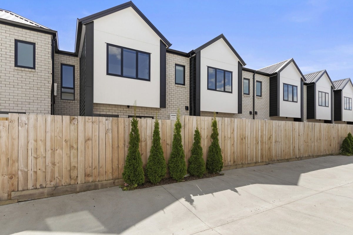 5/12 Charlemont Street, Whitiora, Hamilton - Carousel 1