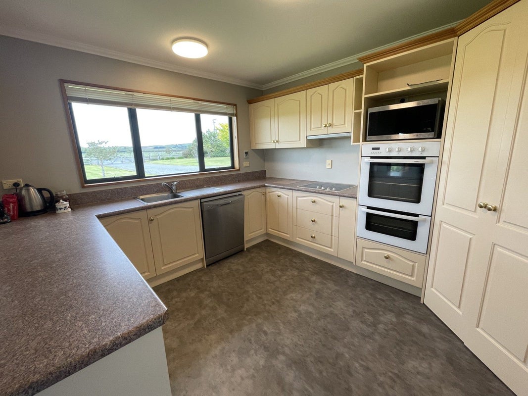 461 Norman Road, Thomsons Crossing, Winton - Carousel 2