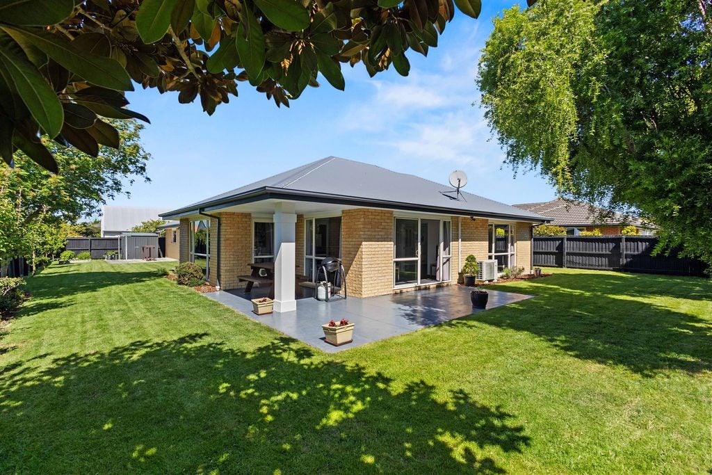 6 Rawei Place, Harewood, Christchurch - Carousel 1