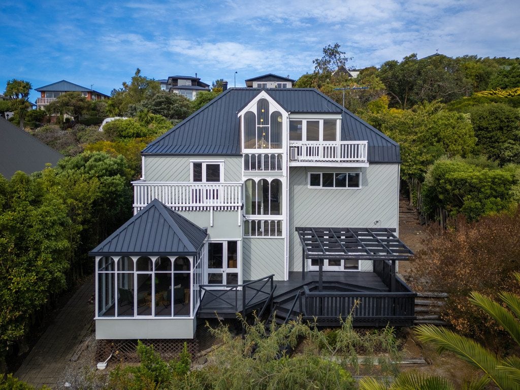 241 Cannon Hill Crescent, Mount Pleasant, Christchurch - Carousel 2