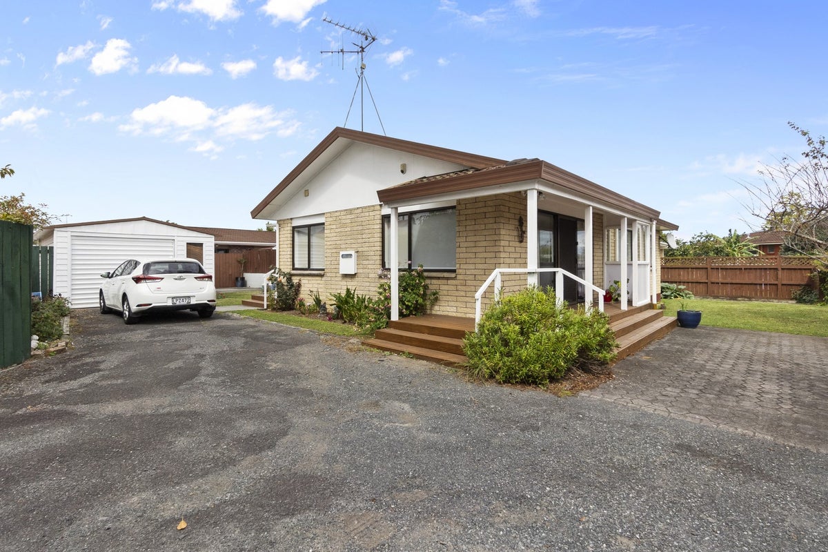 39B Hukanui Road, Fairfield, Hamilton - Carousel 2