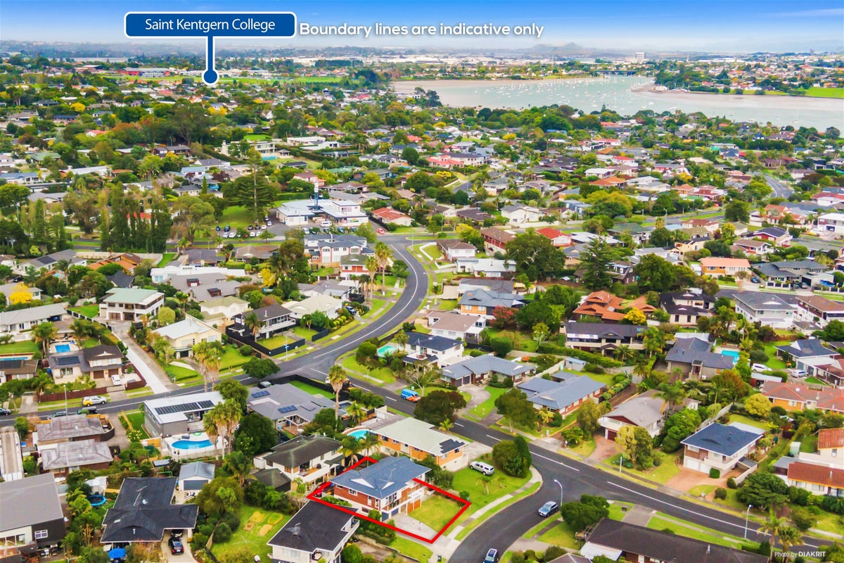 3 Davita Place, Farm Cove, Auckland - Carousel 19