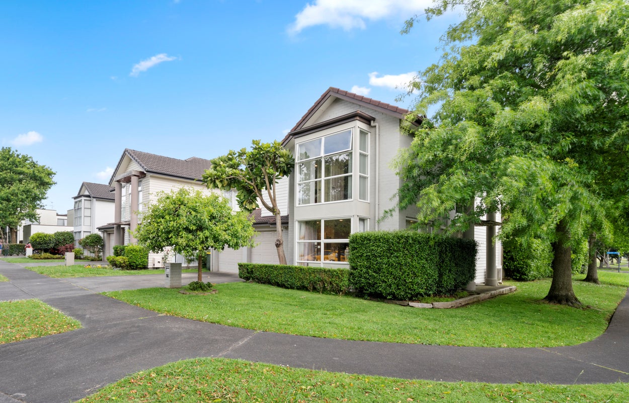 56 Figaro Crescent, Takanini, Auckland - Carousel 2