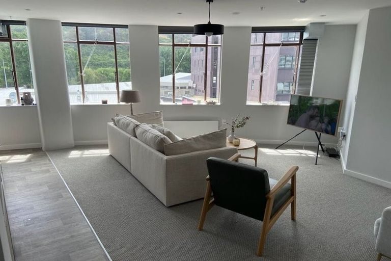 308/14 Laings Road, Hutt Central, Lower Hutt - Carousel 1
