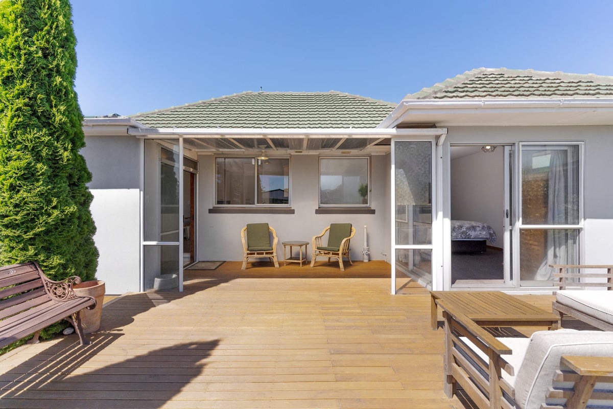 299 Westminster Street, Mairehau, Christchurch - Carousel 1