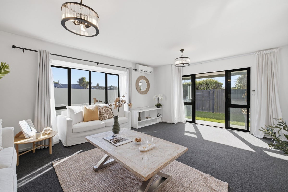 2 Chilcombe Street, Ilam, Christchurch - Carousel 2