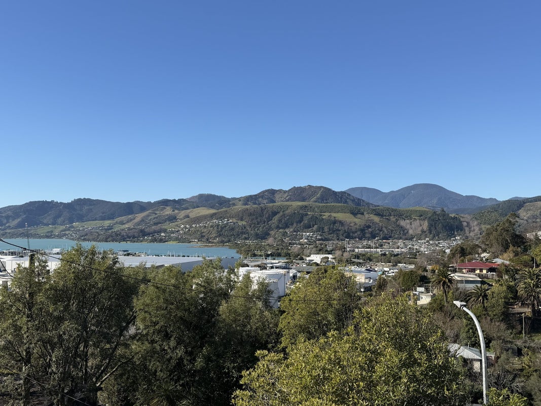 39 Queens Road, Stepneyville, Nelson - Carousel 1