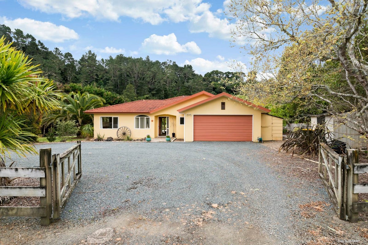 27 Slowater Lane, Puhoi, Warkworth - Carousel 2