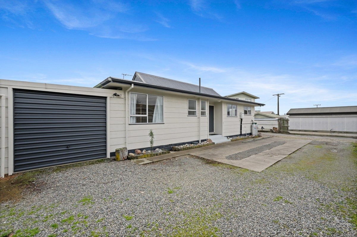 14 Cleghorn Street, Redwoodtown, Blenheim, Marlborough - Carousel 2