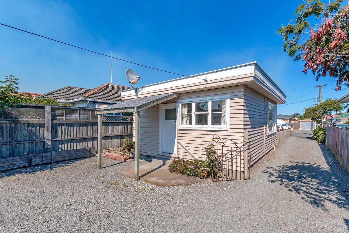 21 Keppel Street, New Brighton, Christchurch - Carousel 1