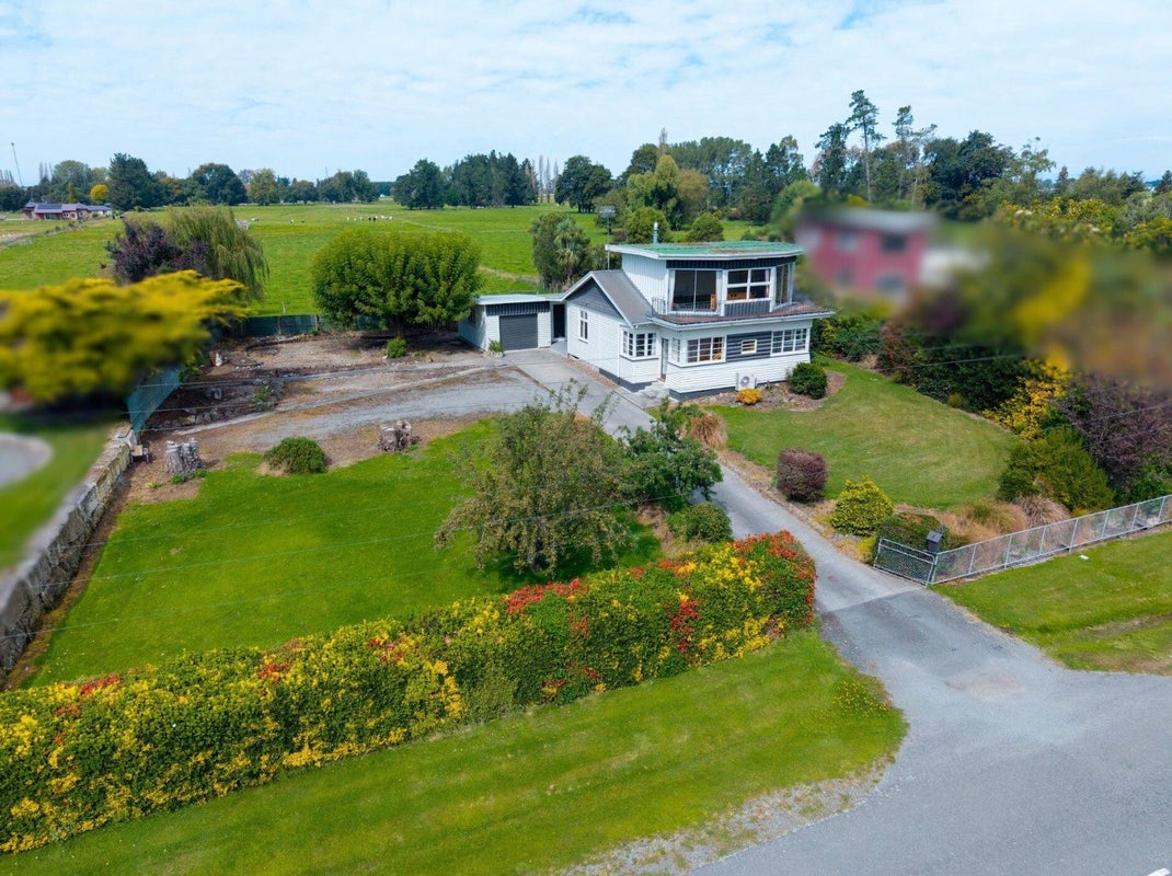65 Kennedy Street, Geraldine, Geraldine - Carousel 1