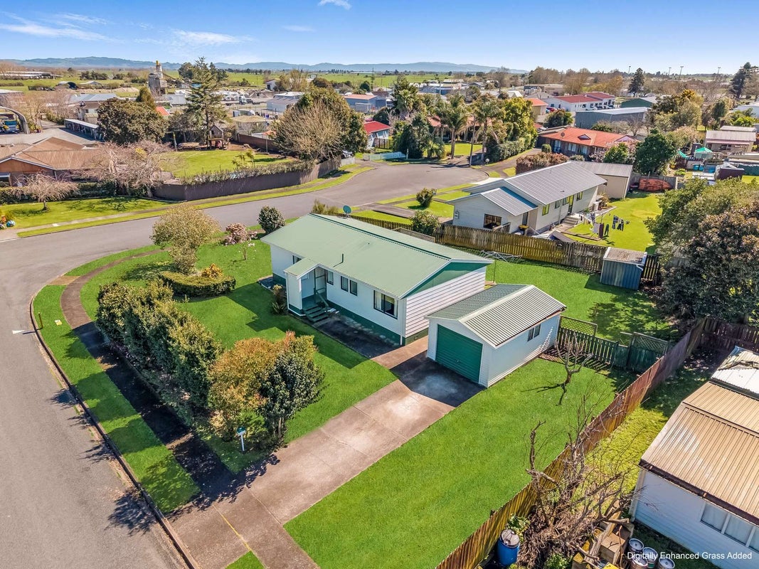2 Walton Place, Ngatea, Ngatea - Carousel 1