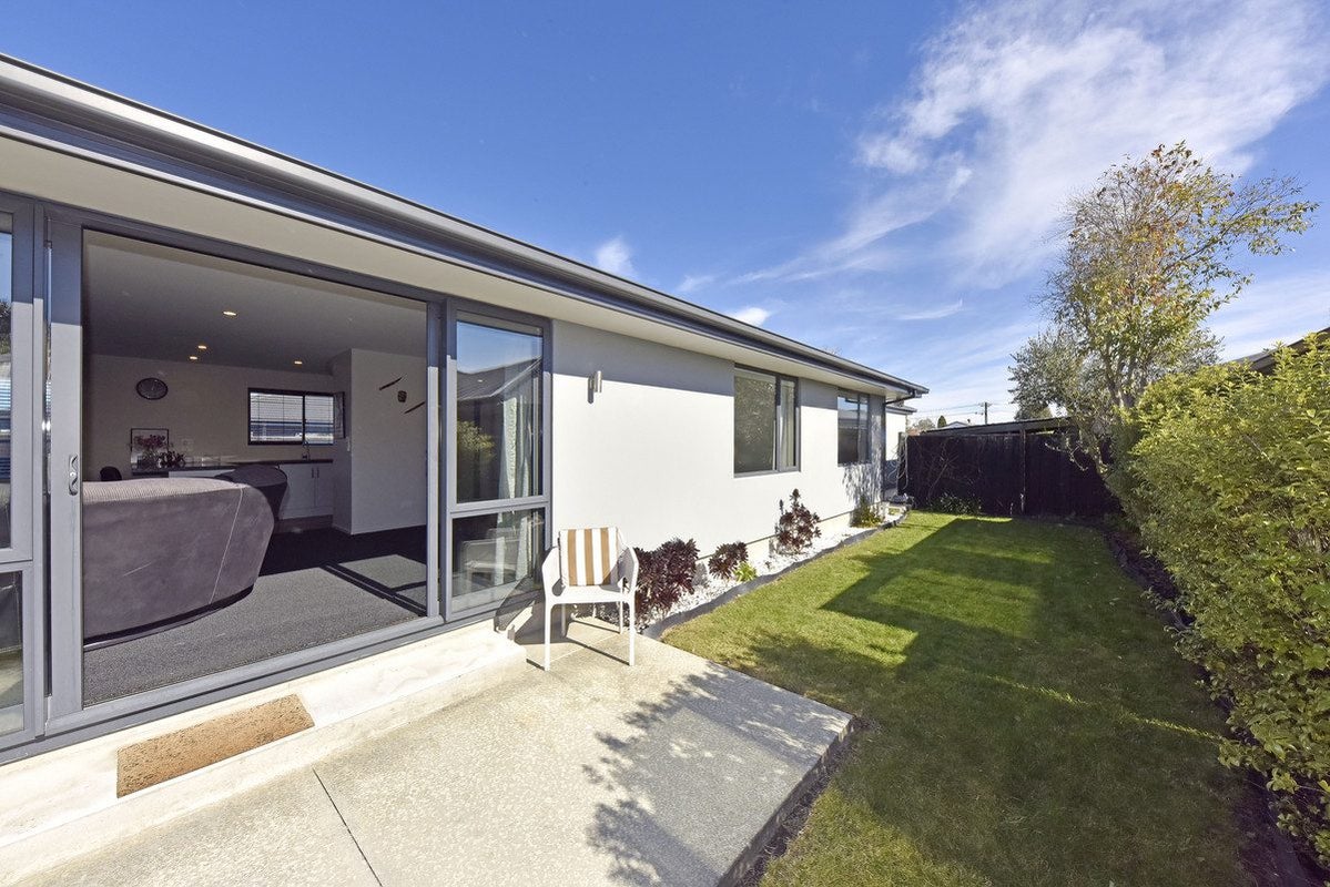3/111A Palmers Road, New Brighton, Christchurch - Carousel 1