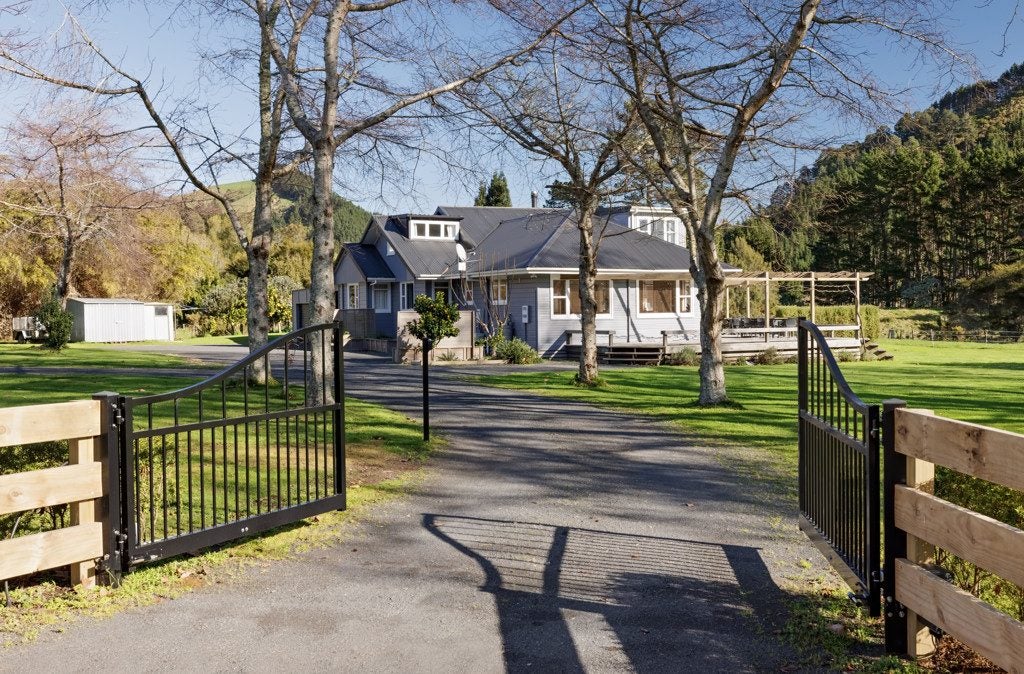 260 Waitao Road, Waitao, Tauranga - Carousel 1