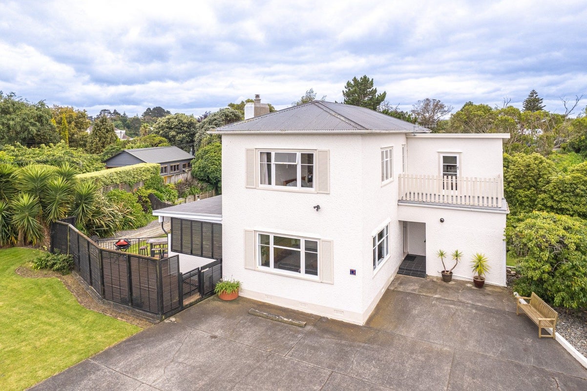 8A Bristow Street, Saint Johns Hill, Whanganui - Carousel 1