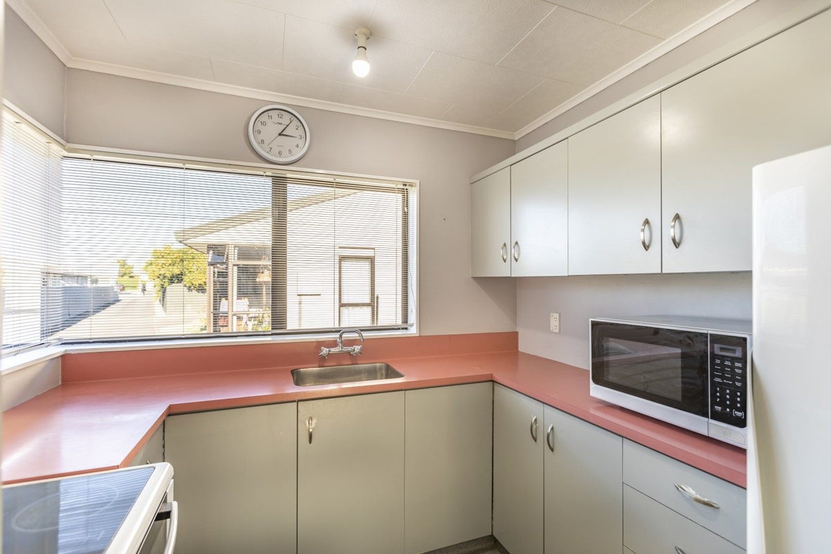 2/406A McLean ST, Saint Leonards, Hastings - Carousel 13