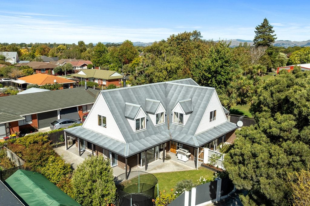 18 Pyatt Place, Redwood, Christchurch - Carousel 22