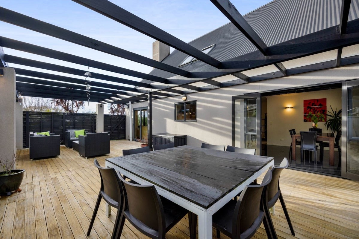 28 Karamea Street, Whalers Gate, New Plymouth - Carousel 2