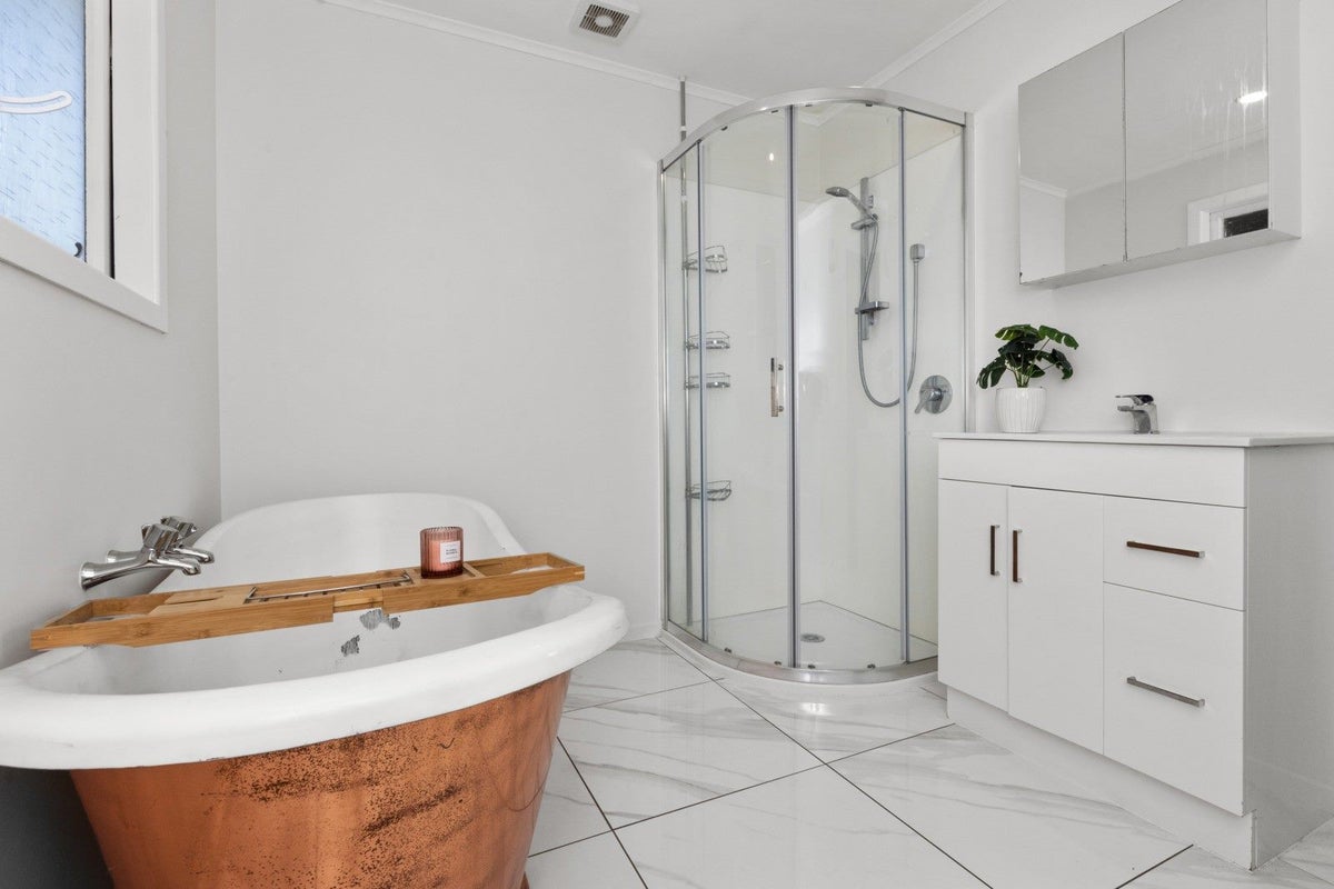 51 Coventry Avenue, Tamatea, Napier - Carousel 1