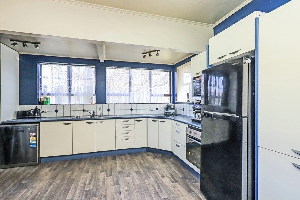810 Victoria Street, Parkvale, Hastings - Carousel 1