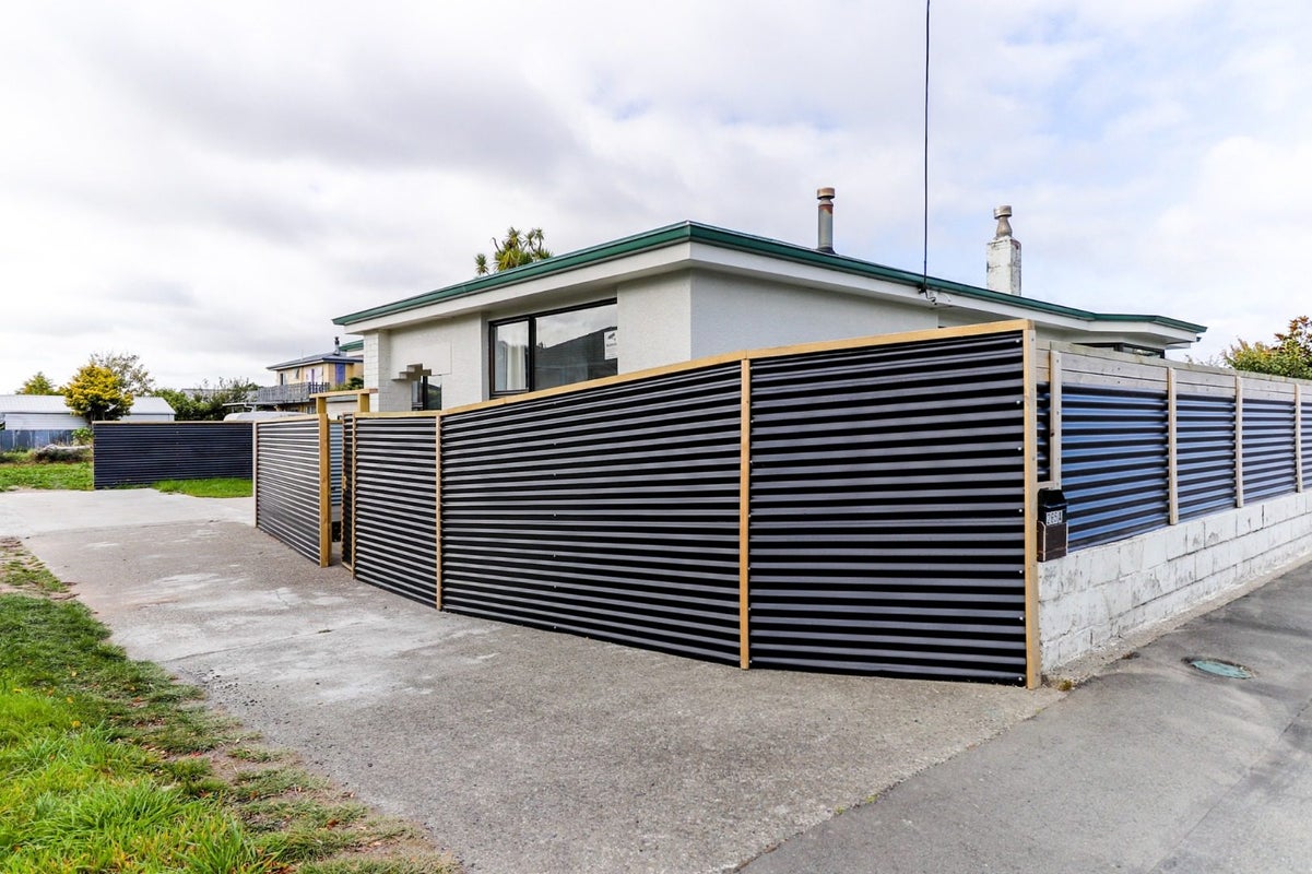 265 North Road, Waikiwi, Invercargill - Carousel 1