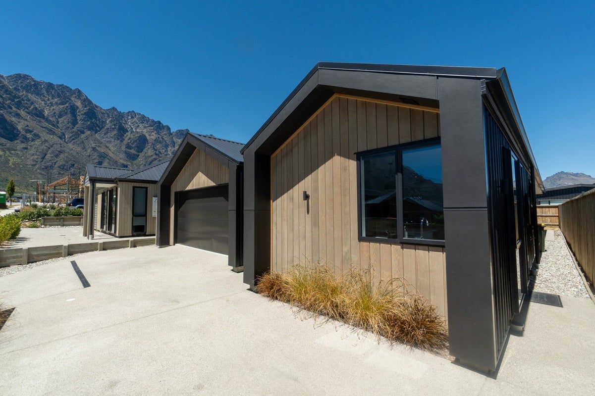 93 Jack Hanley Drive, Jacks Point, Queenstown - Carousel 2