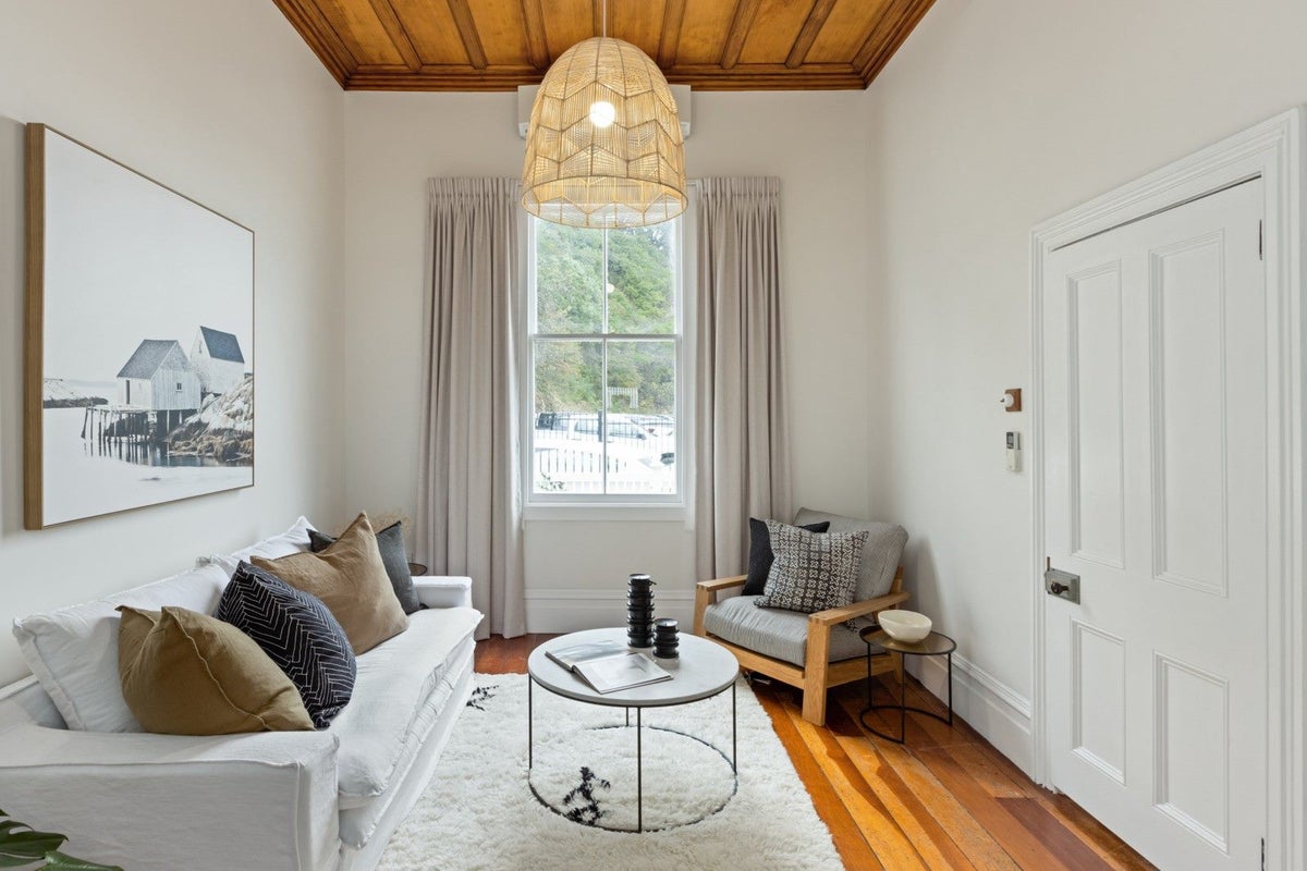 12 Faraday Street, Hospital Hill, Napier - Carousel 1
