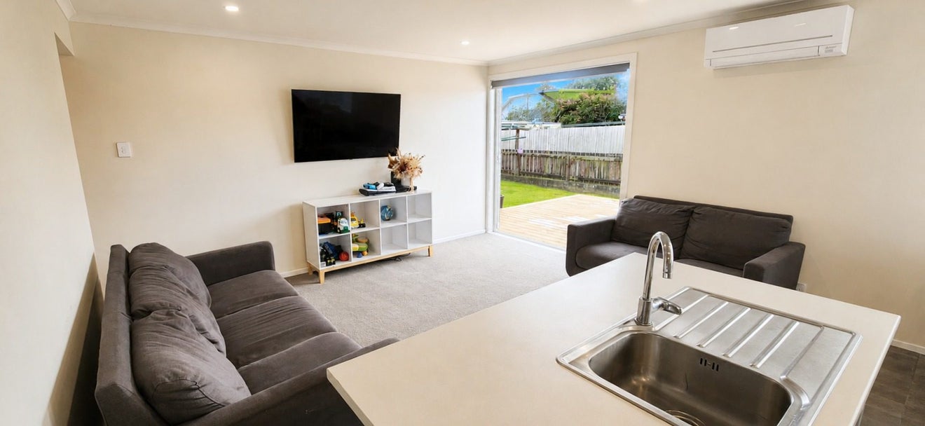 48 Omata Road, Marfell, New Plymouth - Carousel 2