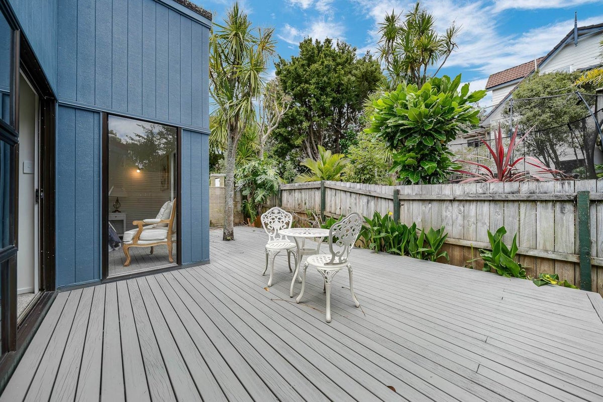 2/29 Long Bay Drive, Torbay, Auckland - Carousel 2