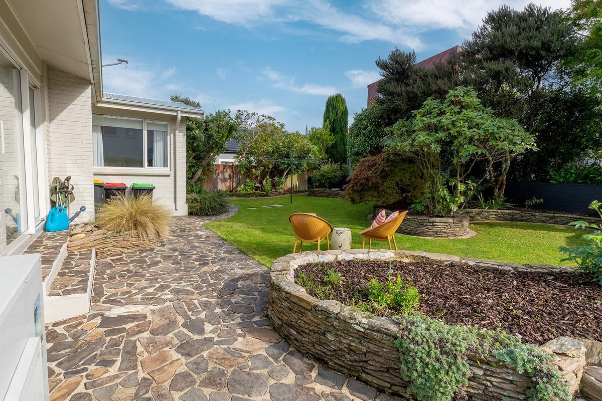27 Henry Street, Maori Hill, Dunedin - Carousel 24