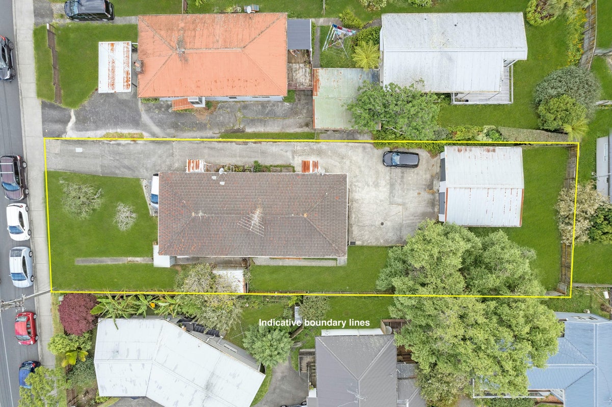 2/180 Archers Road, Glenfield, Auckland - Carousel 13