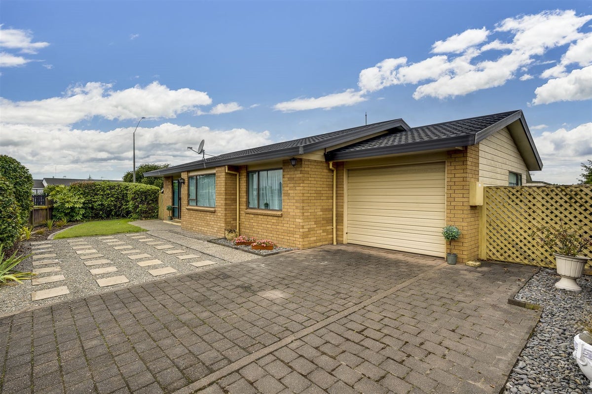 412 Kennedy Road, Pirimai, Napier - Carousel 1