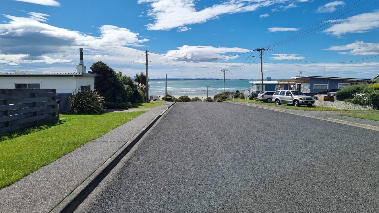 12 Alamein Street, Riverton/Aparima - Carousel 16