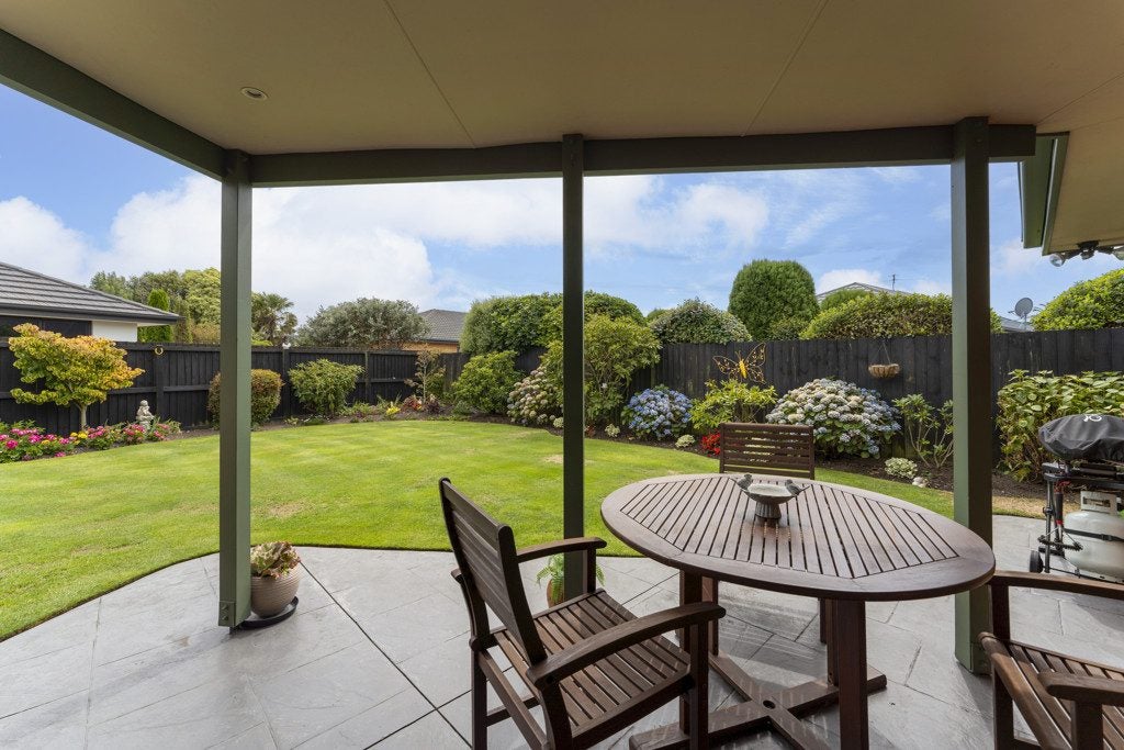 10 Wedmore Close, Burwood, Christchurch - Carousel 2