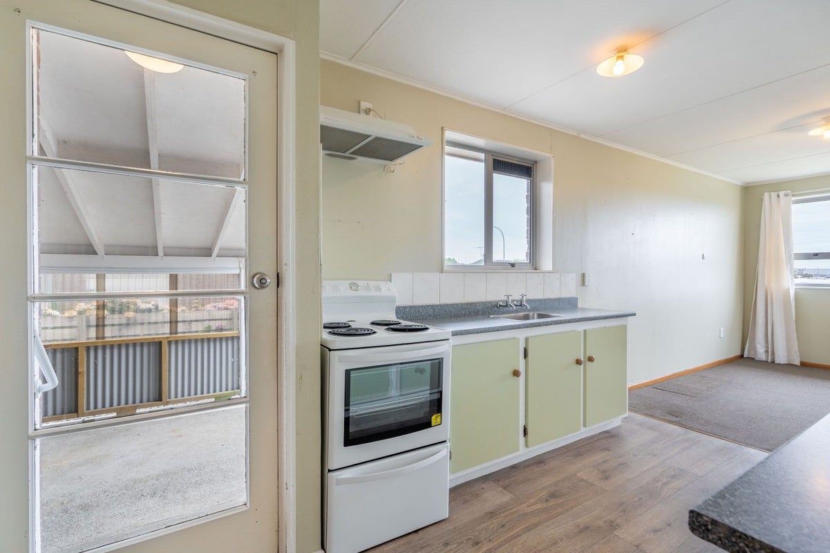 67 Dunbeath Crescent, Kew, Invercargill - Carousel 2