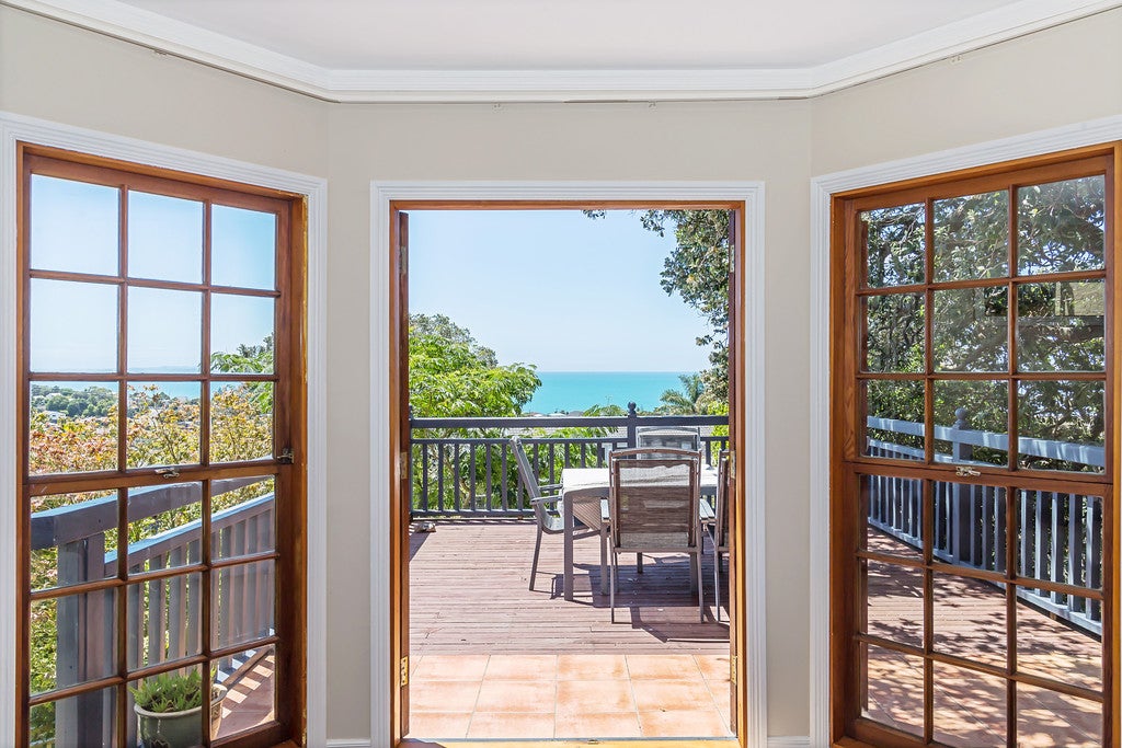 456 Whangaparaoa Road, Stanmore Bay, Whangaparaoa - Carousel 2
