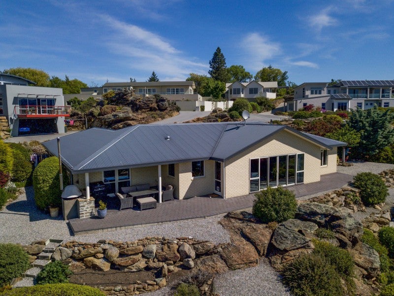 9 Hawkdun Place, Bridge Hill, Alexandra - Carousel 1