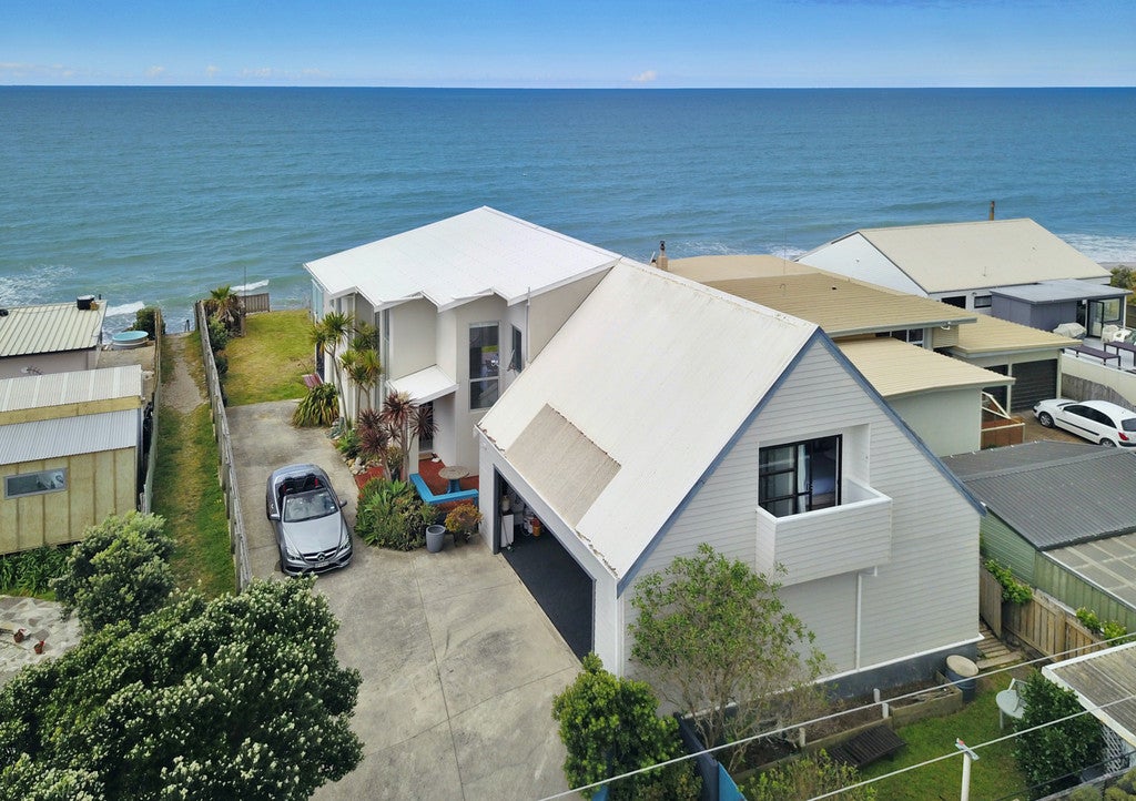 227 Pukehina Parade, Pukehina, Te Puke - Carousel 26