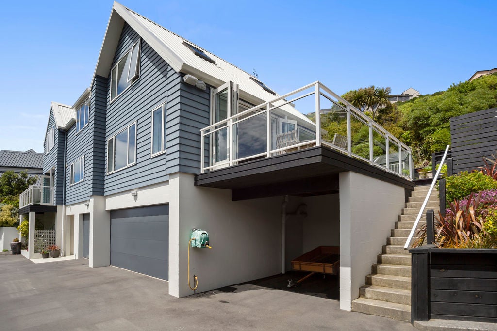 14 Cavalry Close, Crofton Downs, Wellington - Carousel 2